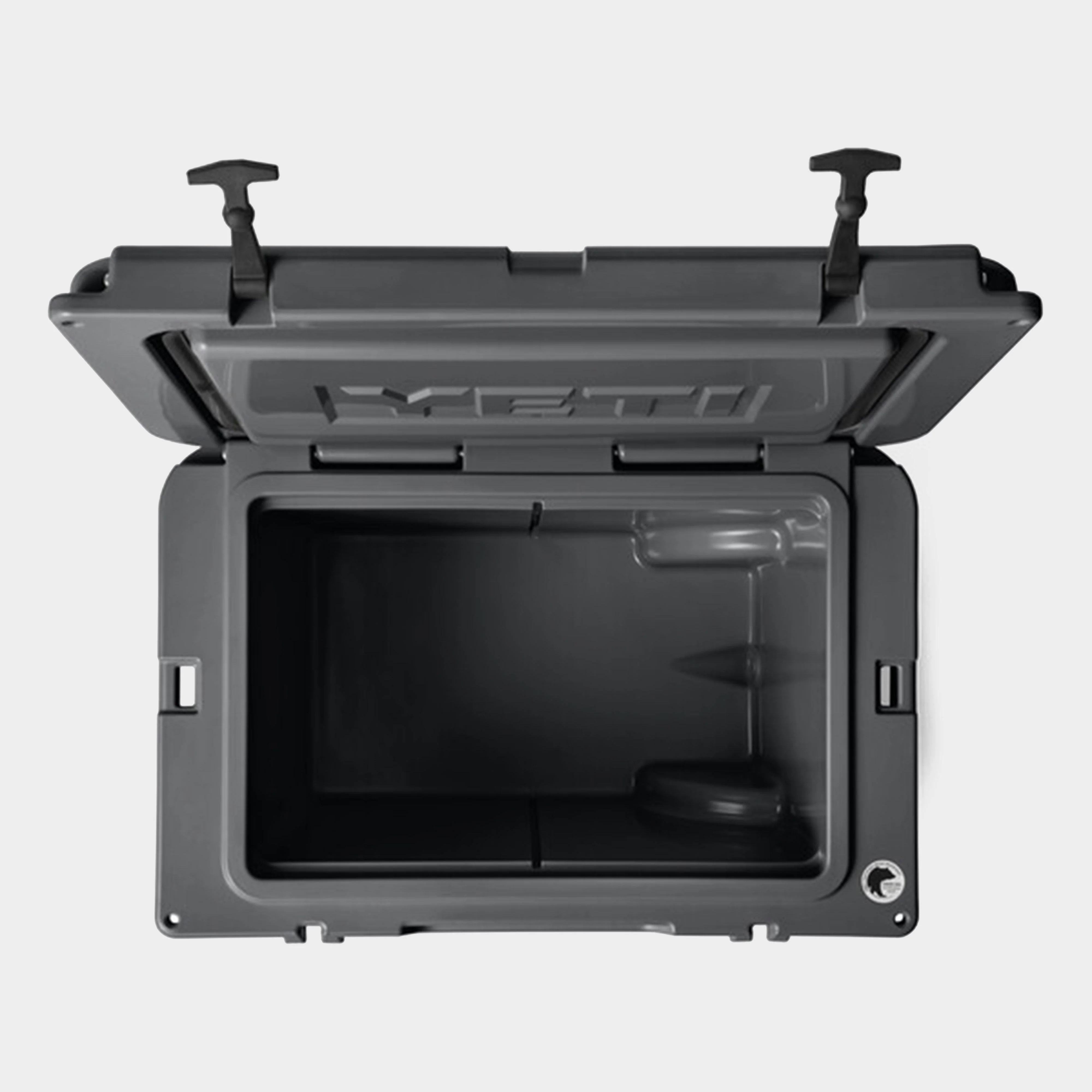 Tundra® 35 Cool Box - Image 4