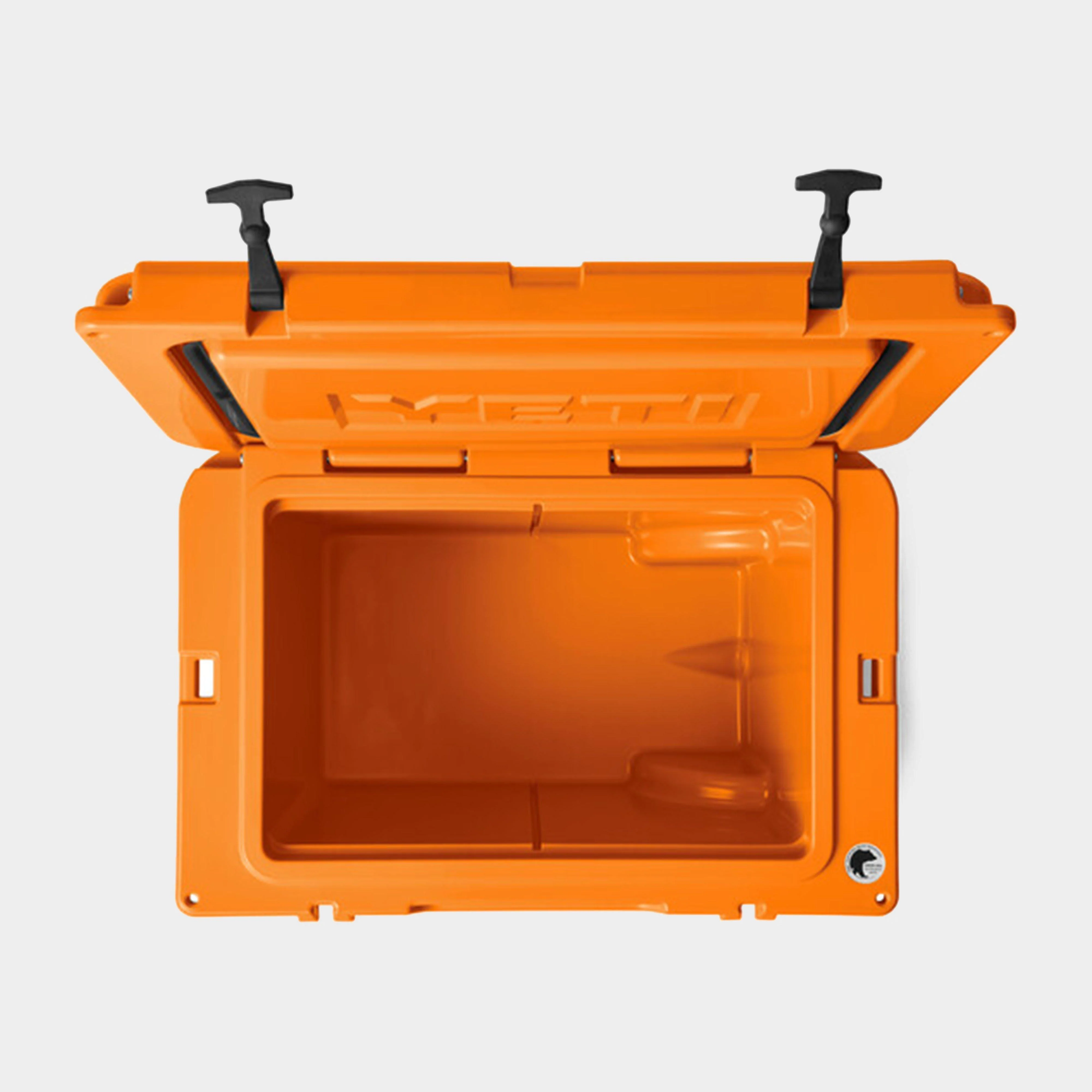 Tundra® 35 Cool Box - Image 4