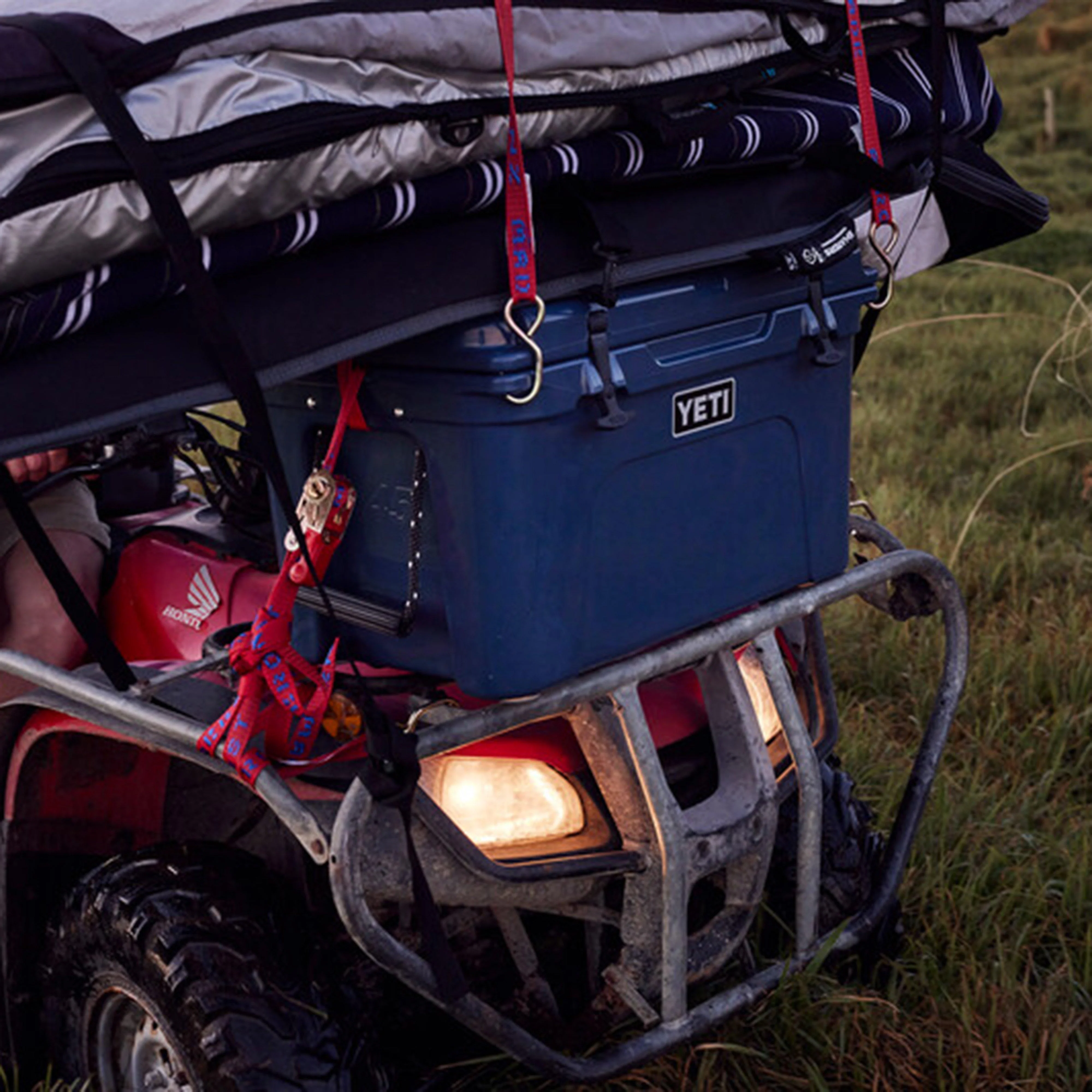 Tundra® 45 Cool Box - Image 5