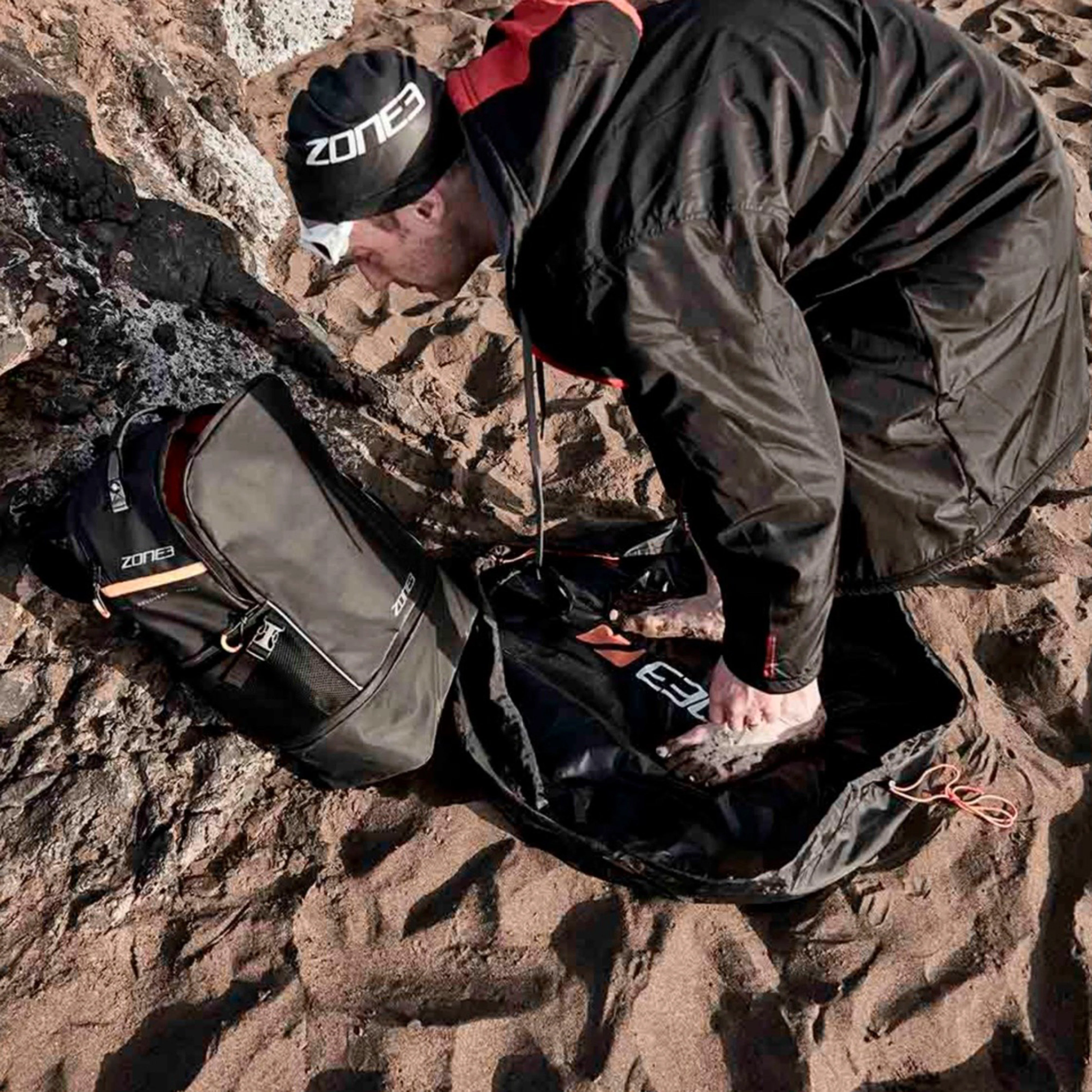 Wetsuit Changing Mat - Image 3