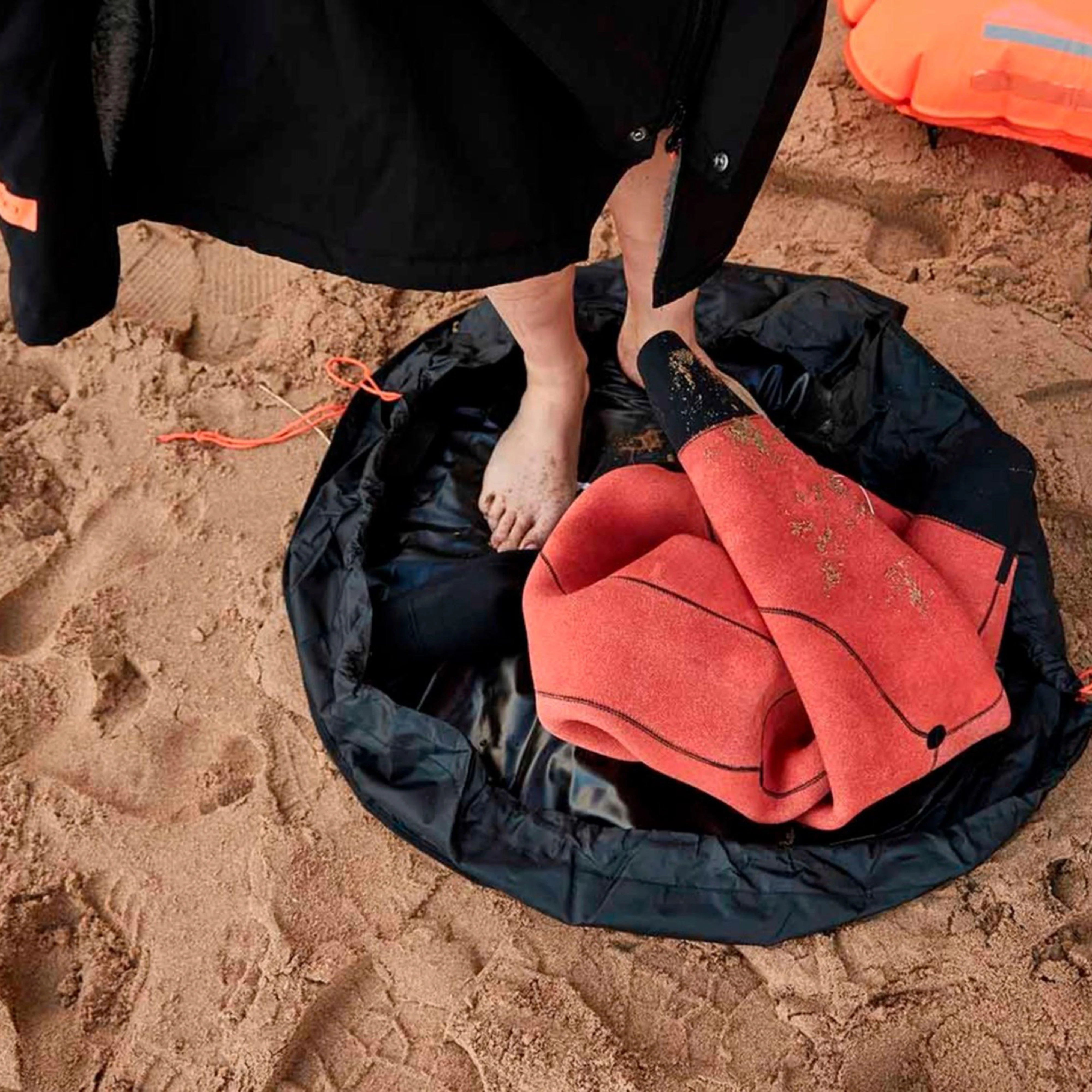 Wetsuit Changing Mat - Image 4